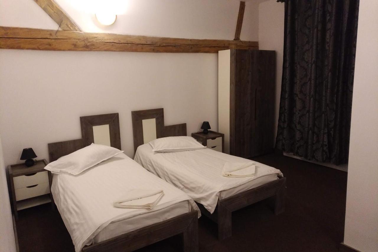 Cristian Inn Luaran gambar