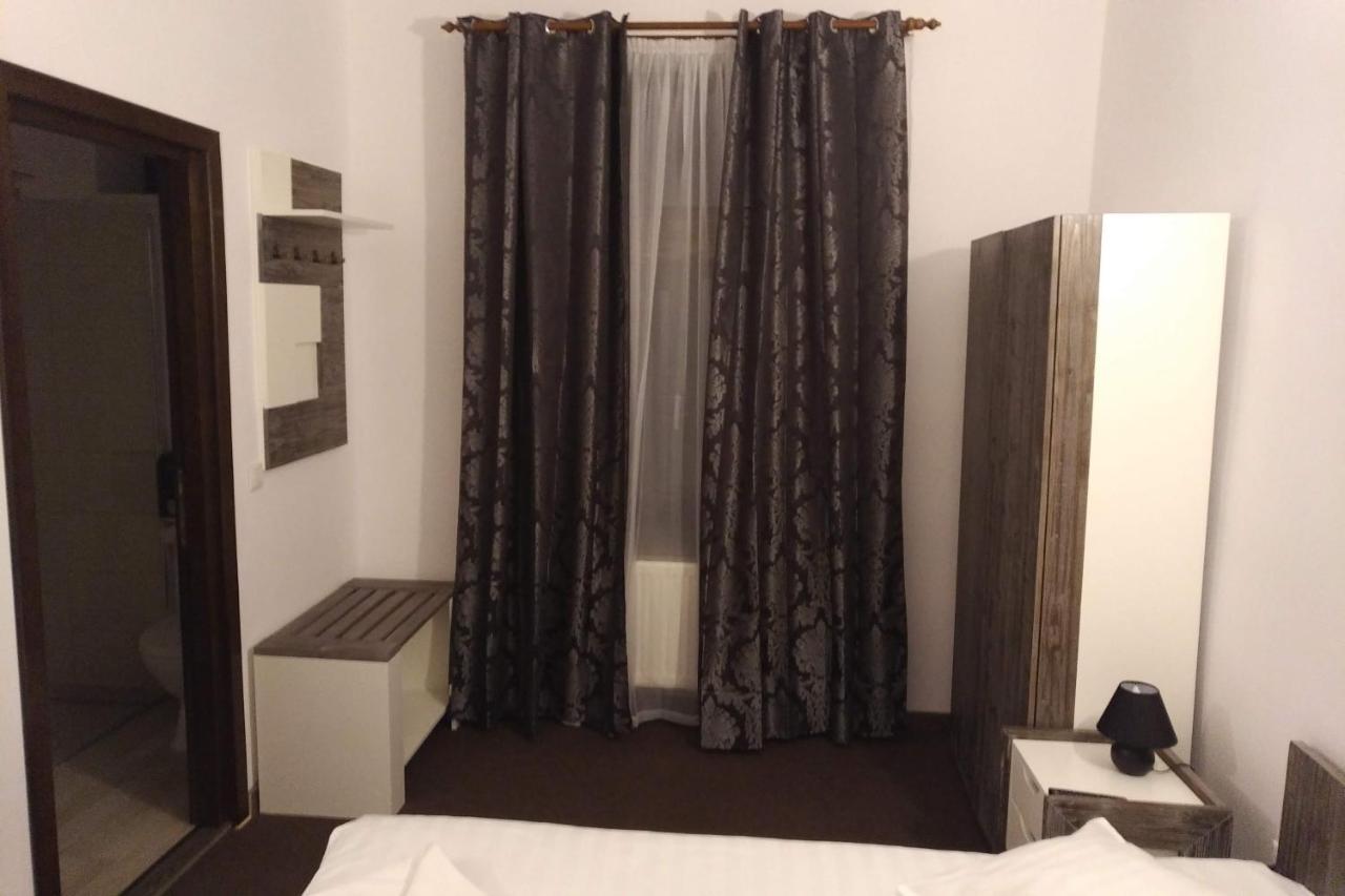 Cristian Inn Luaran gambar