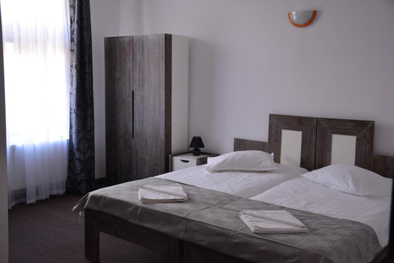 Cristian Inn Luaran gambar